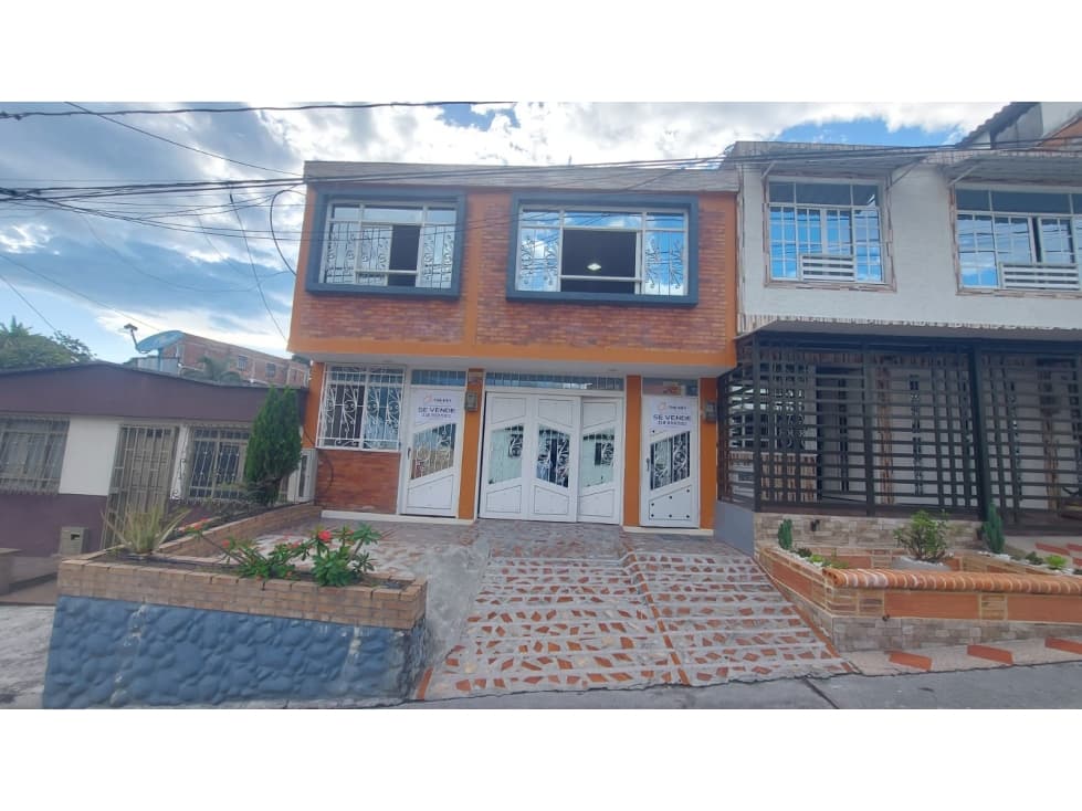 ARRIENDO APARTAMENTO SEGUNDO PISO EN CASA BIFAMILIAR CALARCA - 1