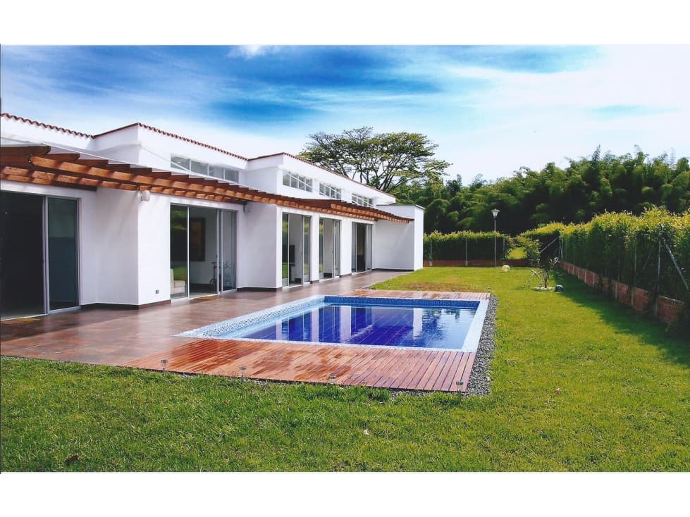 SE VENDE CASA CAMPESTRE CERRITOS - 1