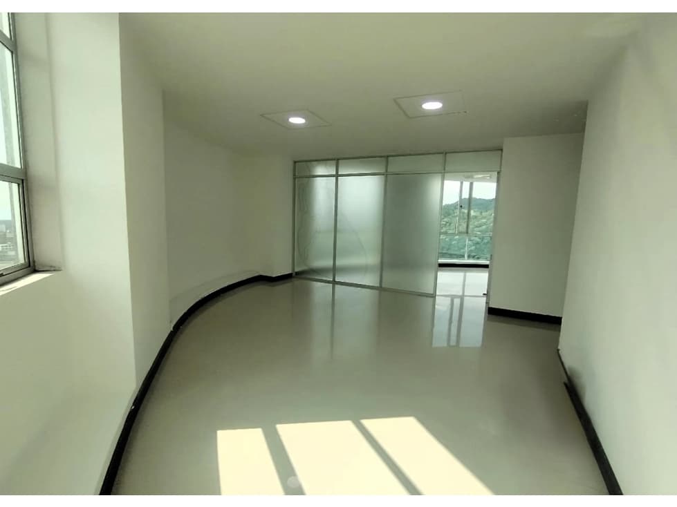 Oficina en arrendamiento - Cable - Manizales - 1