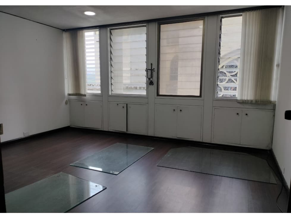 Oficina en venta - Centro - Manizales - 1