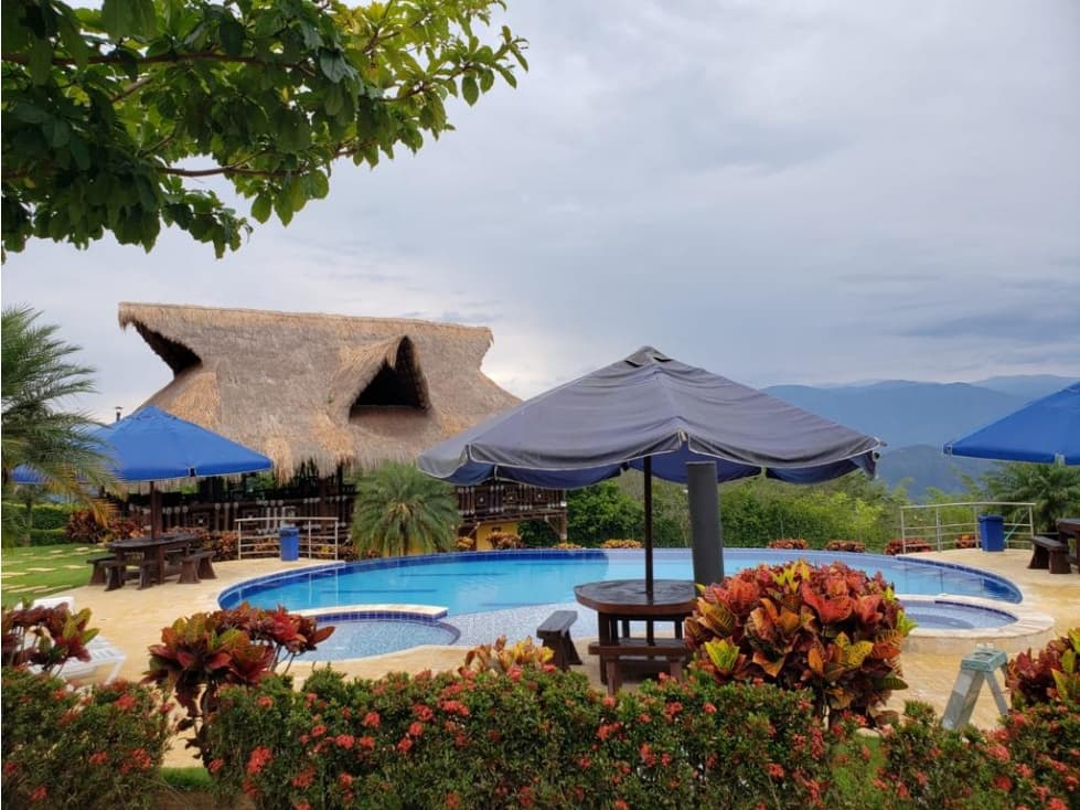 Amoblada Finca Moderna San Jerónimo, Antioquia-Precio por día - 1