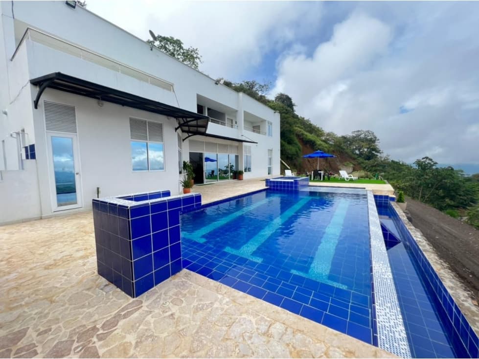 Amoblado Espectacular Finca SOPETRAN - Antioquia, precio por día. - 1