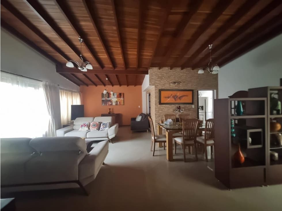 Venta Hermosa Casa La Castellana - Medellín. - 1