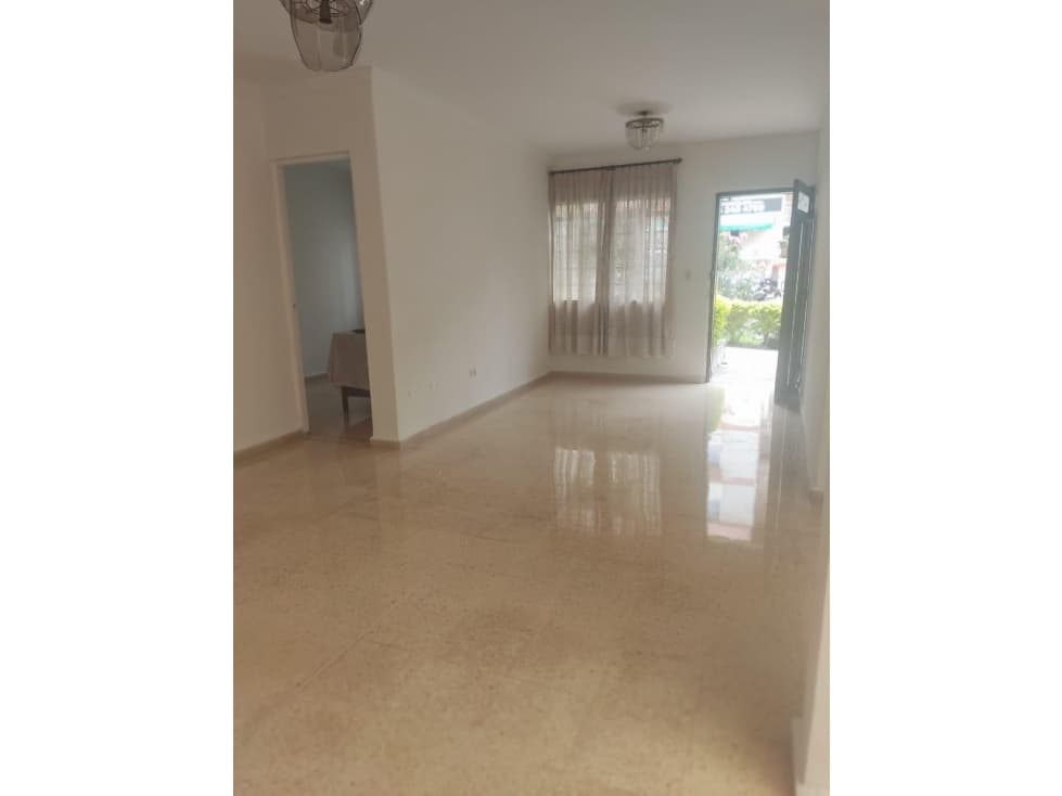 Venta Hermosa Casa Santa Mónica - Medellín. - 1