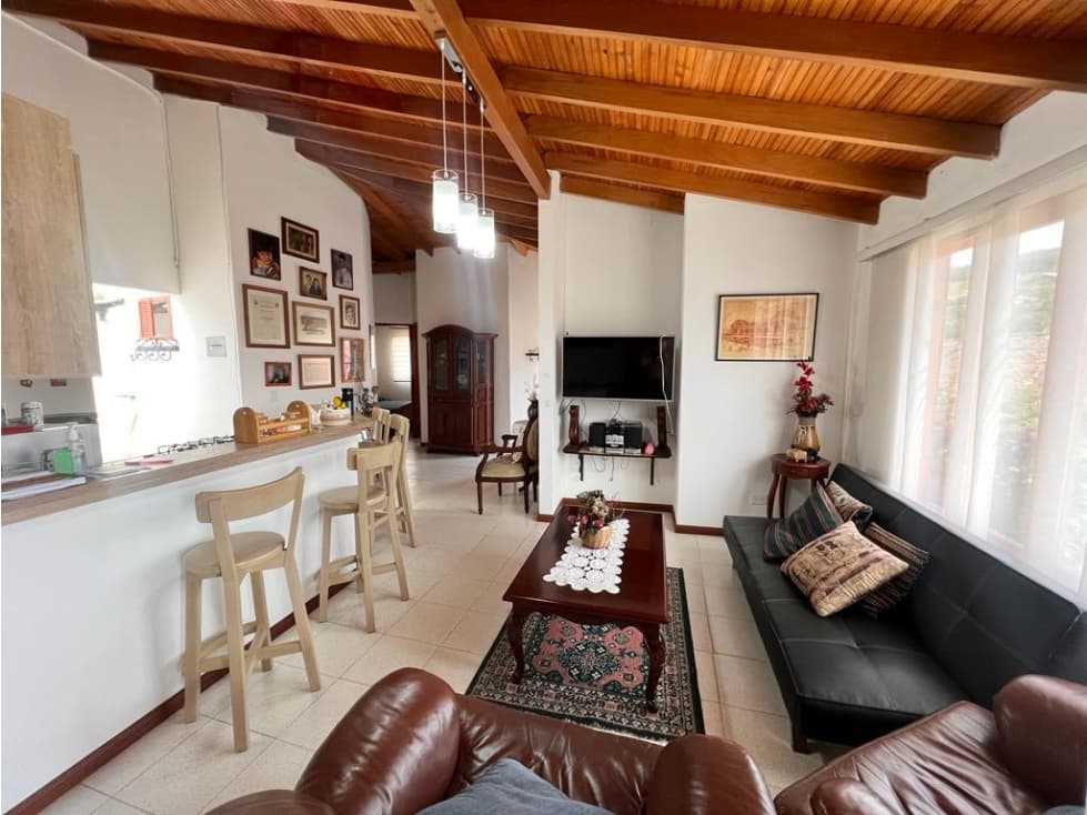 VENDO APARTAMENTO EN EL RETIRO IDEAL PARA INVERSION - 1