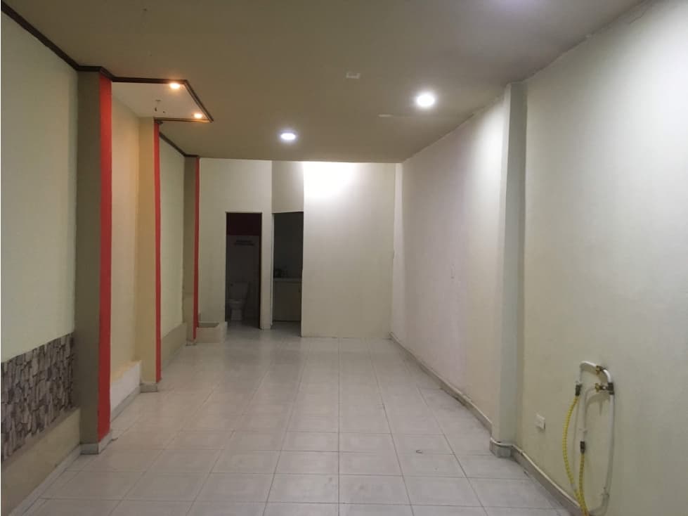 LOCAL ARRENDAMIENTO LINARES - 1