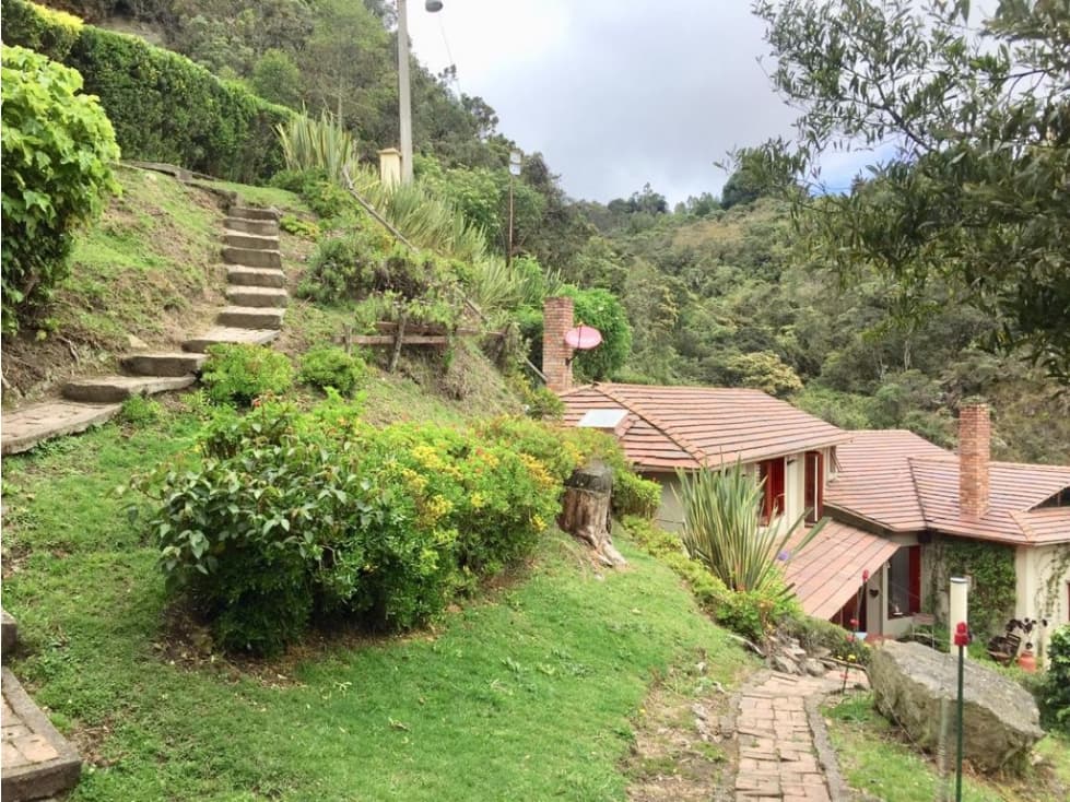 VENTA casa La Calera vereda El Hato lote 4700 m2 - 1