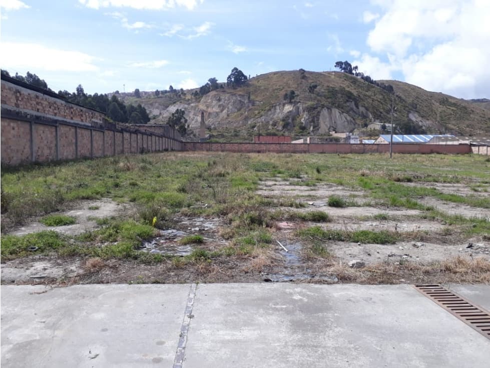 VENTA LOTE SOACHA RENTANDO USO MULTIPLE - 1