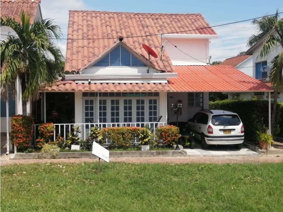 VENTA CASA GIRARDOT - 1