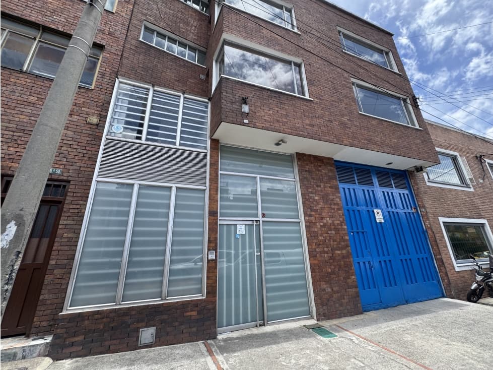 Bodega en venta localidad barrios unidos Bogota - 1