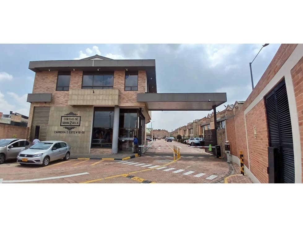 ACSI 1130. Se vende casa en Mosquera, Cortijo de Serrezuela. - 1