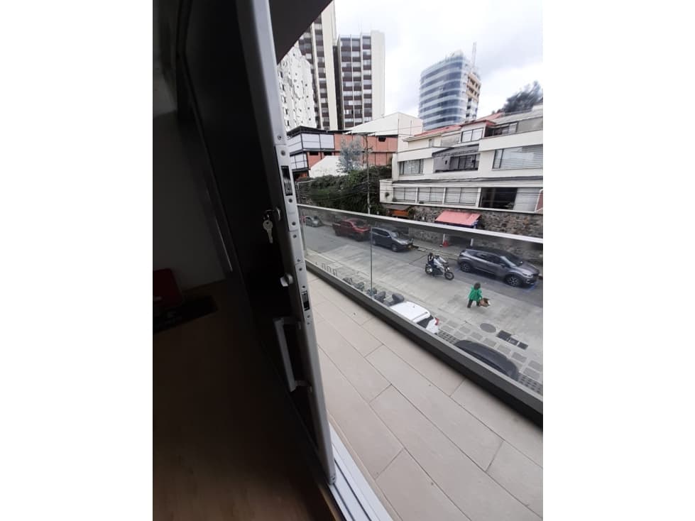 SE ARRIENDA OFICINA O LOCAL EN EL EDIFICIO PRANHA, MANIZALES - 1