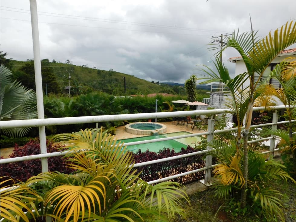Vendo Finca en La CUMBRE - PAVITAS - VALLE DEL CAUCA - 1