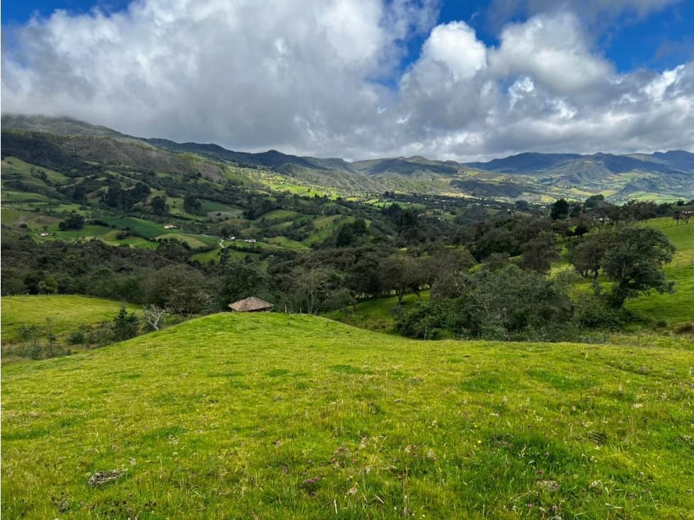 LOTE EN VENTA - A 10 MINUTOS DE GUATAVITA - 1