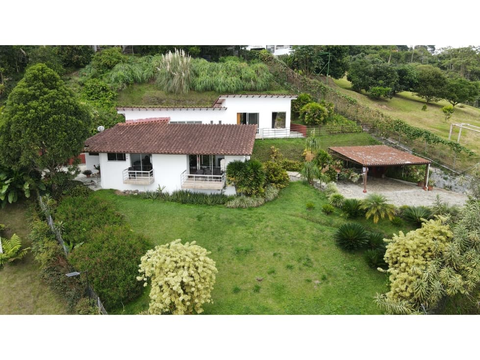 SE ARRIENDA CASA CAMPESTRE EN CIRCASIA, QUINDÍO, COLOMBIA - 1