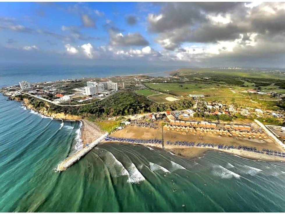VENTA LOTE PUNTA ROCA PUERTO COLOBIA COD74970100 - 1