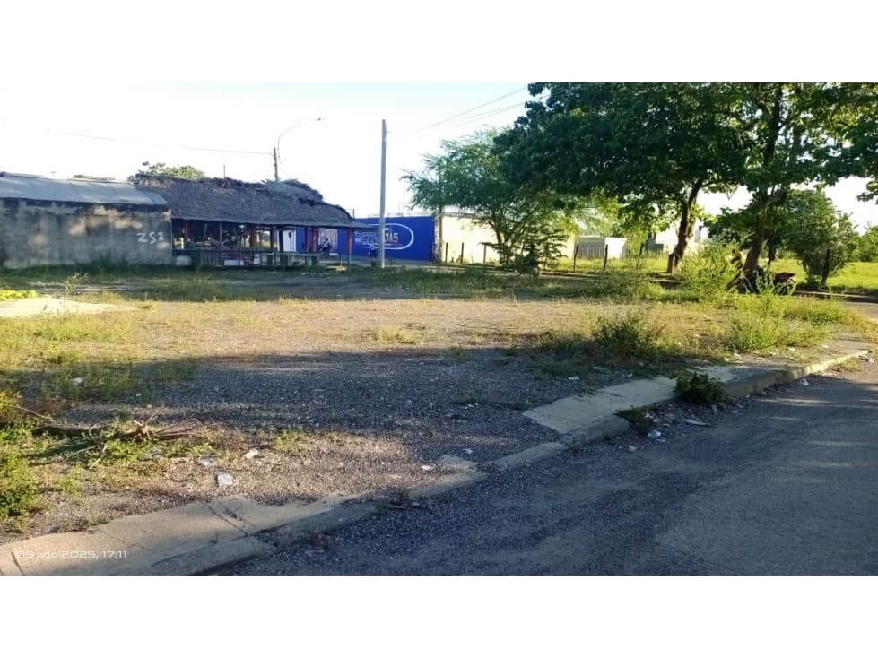 SE VENDE EXCELENTE LOTE/TERRENO EN MONTELIBANO-CORDOBA - 1