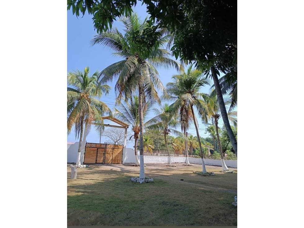 CASA DE PLAYA DE OPORTUNIDAD EN VENTA EN COVEÑAS - SUCRE - 1
