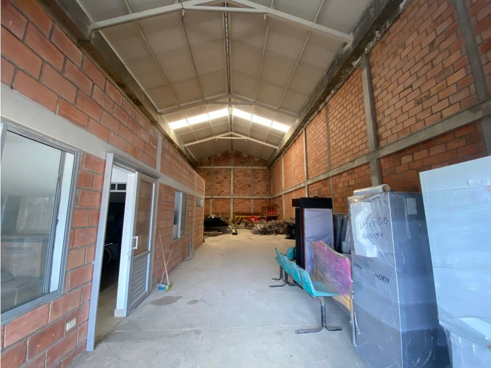 BODEGA EN VENTA EN CENTRO LOGISTICO INDUSTRIAL- MONTERIA - 1