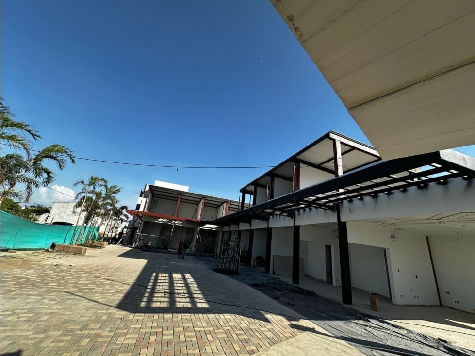 MONTERIA EXCUTIVE PLAZA LOCAL #15 - 1