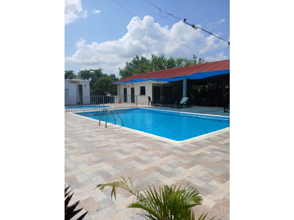 CASA CAMPESTRE EN VENTA EN BERASTEGUI, CIENAGA DE ORO- CORDOBA - 1