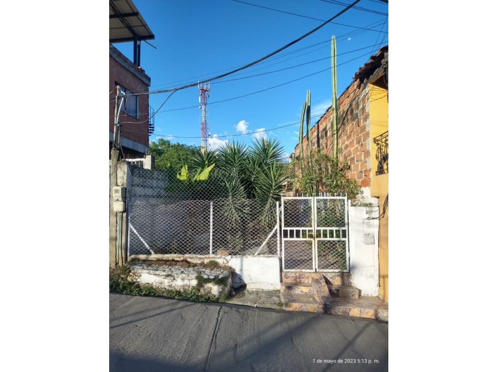 Venta Casa con Lote Santa Fe de Antioquia cercana al Parque - 1