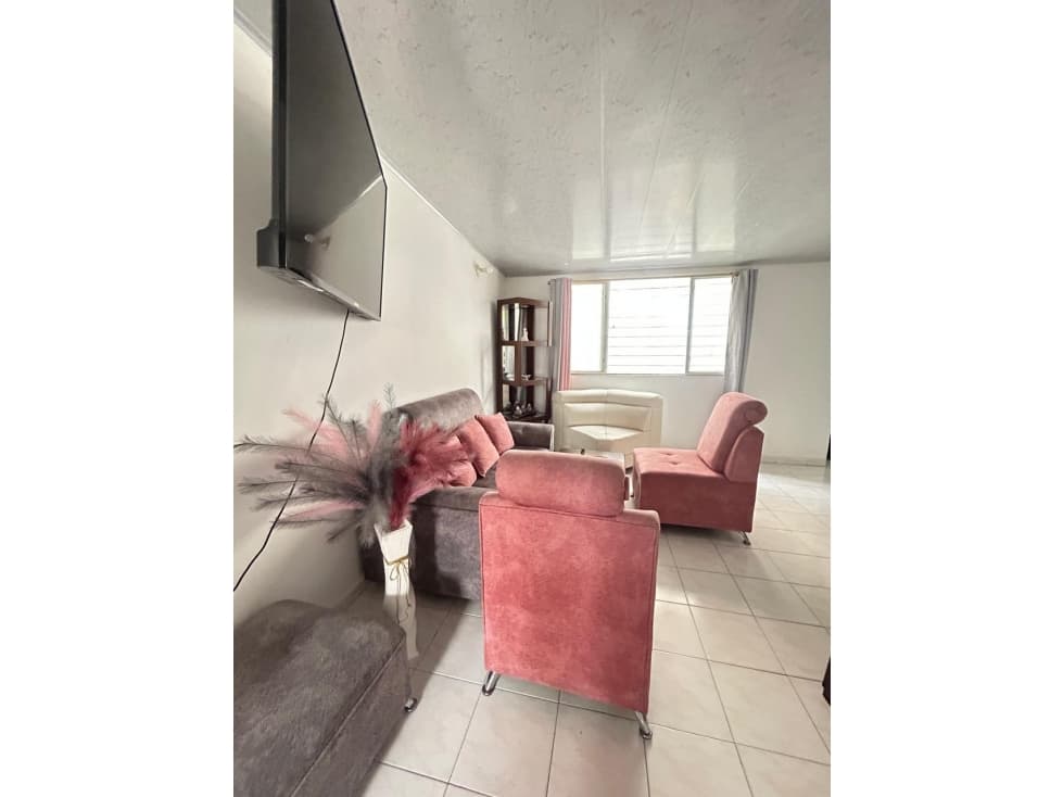 SE VENDE APARTAMENTO SEGUNDO PISO BARRIO LA GRACIELA TULUÁ VALLE. - 1