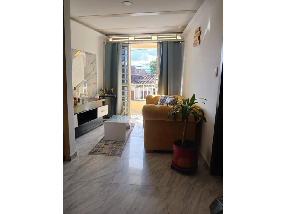 VENTA CASA UNIFAMILIAR BARRIO RICAUTE ANDALUCÍA  - 1