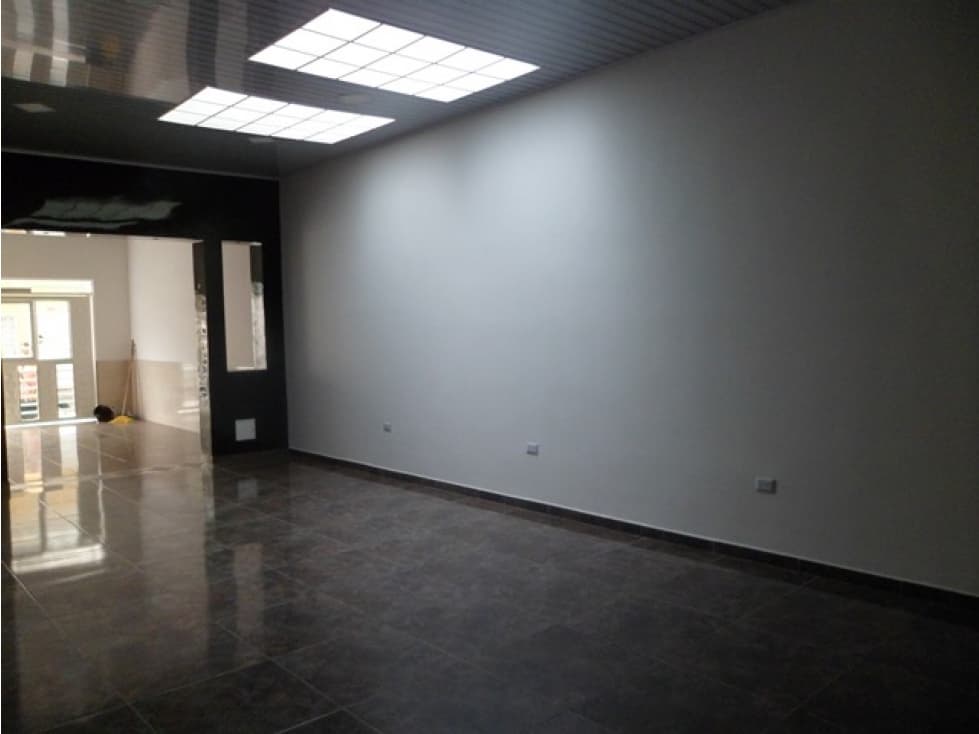 SE VENDE CASA DE UN PISO CON LOCAL EN EL BARRIO VICTORIA EN TULUÁ. - 1