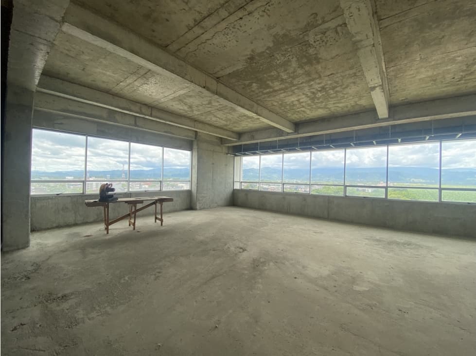 SE VENDE OFICINA EN APARTADO - 1