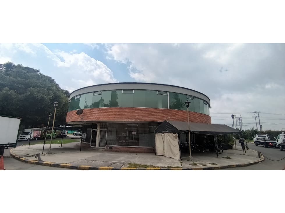 SE VENDE LOCAL COMERCIAL EN BOGOTA - 1