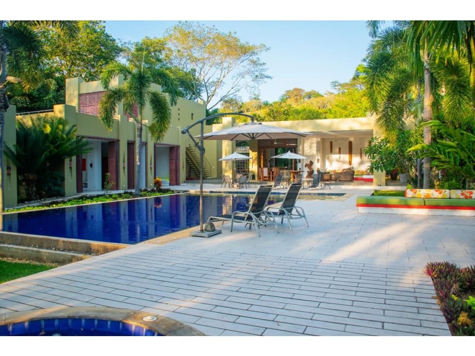 SE ARRIENDA X NOCHE CASA EN MESA DE YEGUAS - 1