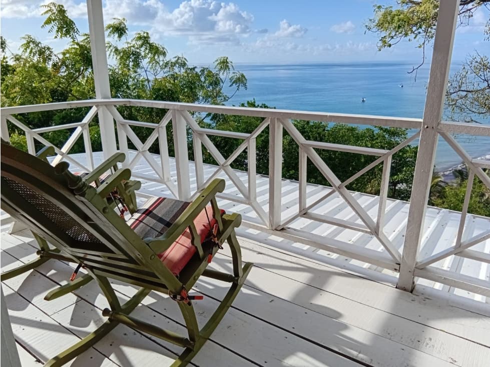 SE VENDE CASA AMOBLADA EN ISLA DE PROVIDENCIA 280M2 - 1