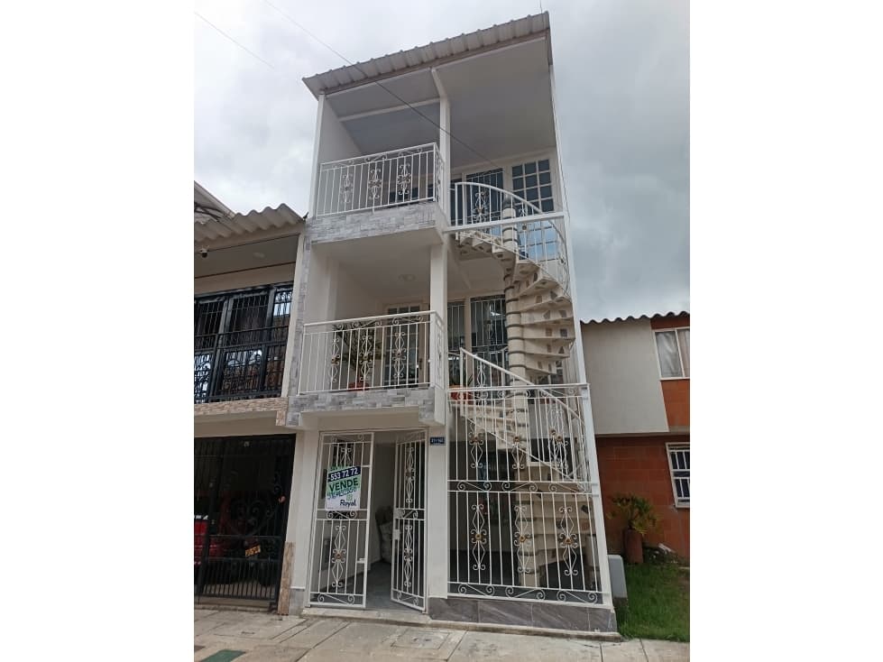 VENDO CASA EN MANZANARES - CIUDAD DEL VALLE - 1