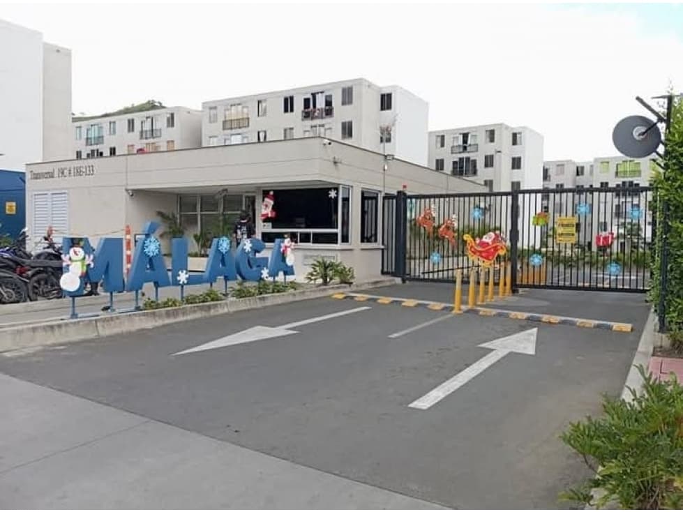 VENDO APARTAMENTO EN CR MALAGA - CIUDAD GUABINAS - 1