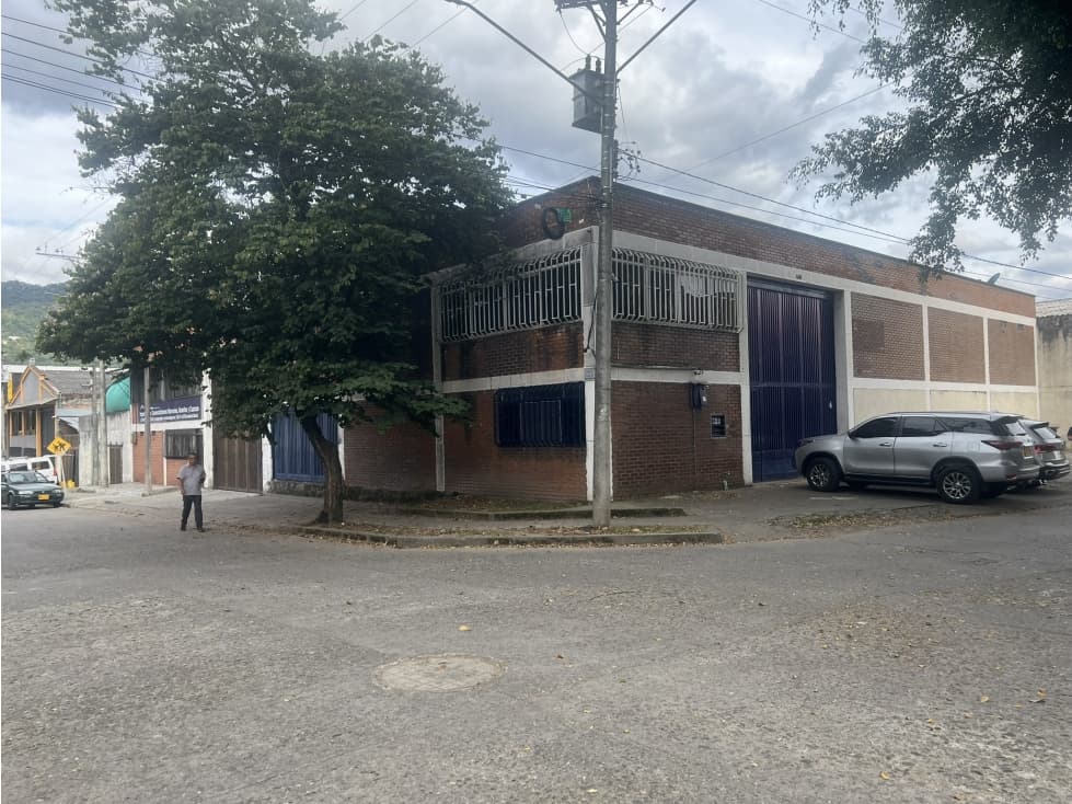 VENTA BODEGA ZONA INDUSTRIAL CALARCÁ QUINDIO - 1