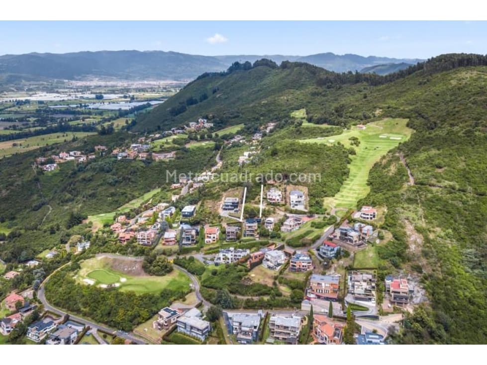 LOTE EN CONJUNTO APOSENTOS 1013 m2 VISTA PANORAMICA - 1