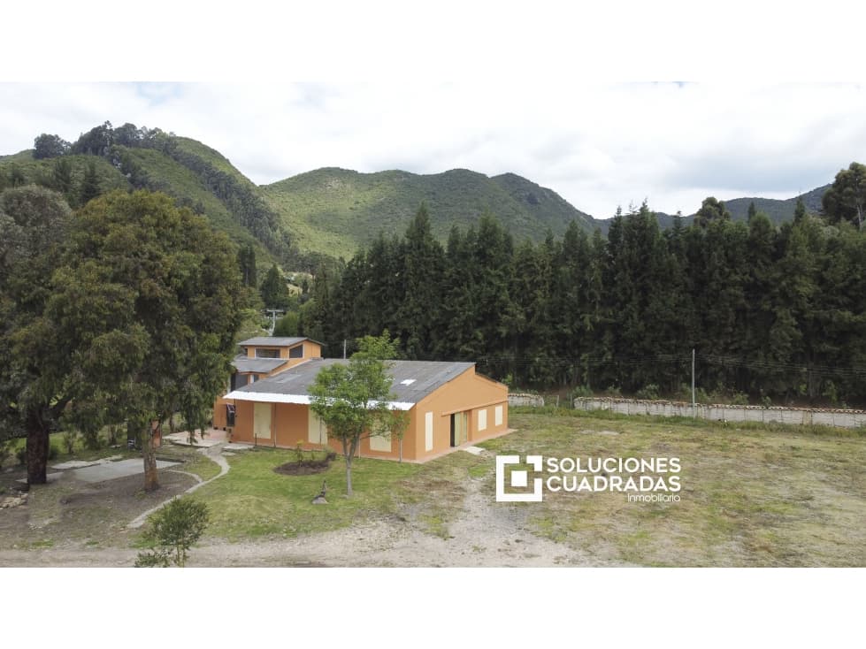 Arriendo Bodega _ Predio comercial Aut. Norte - Sopó - 1