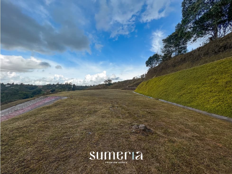 Lote en parcela para la venta en Marinilla - 1