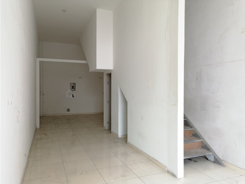 Local en Arriendo y/o Venta, La Paz, Envigado / 451m² - 1