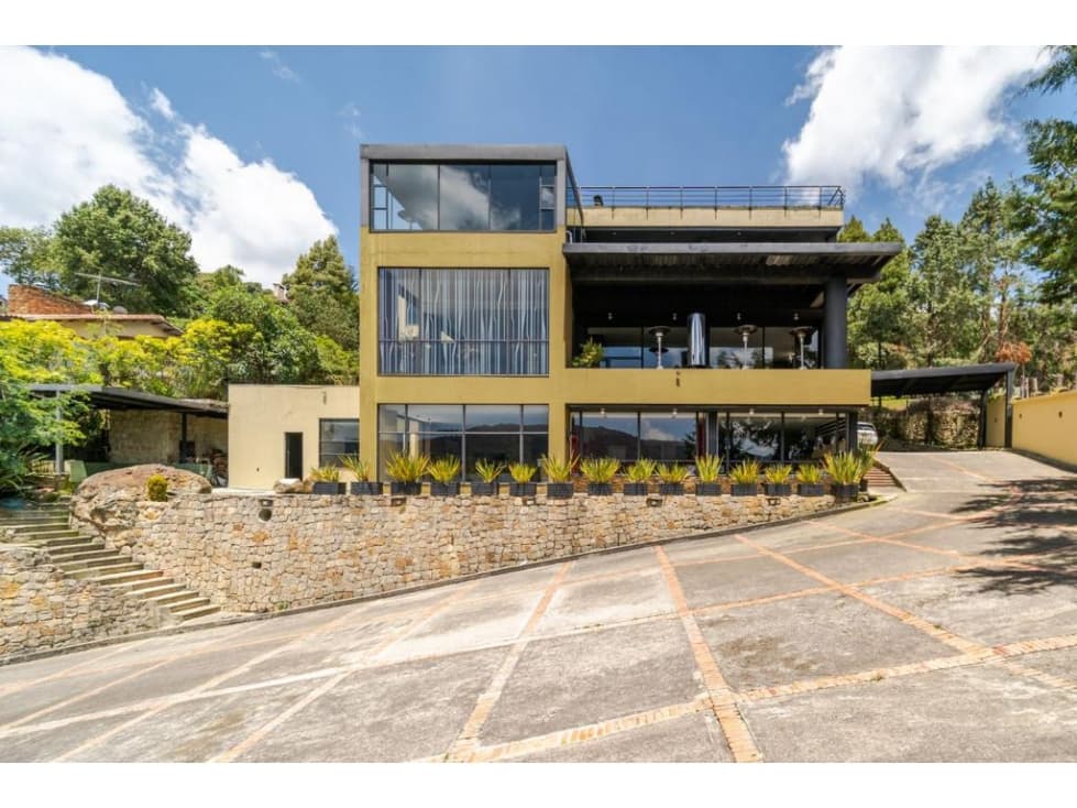 Casa en Venta en La Calera - 1