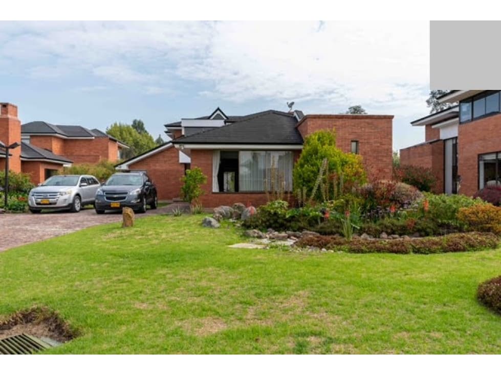 Casa en Venta en Guaymaral, Bogotá - 1