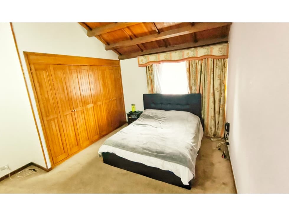 VENTA ESPECTACULAR CASA EN PASADENA - 1