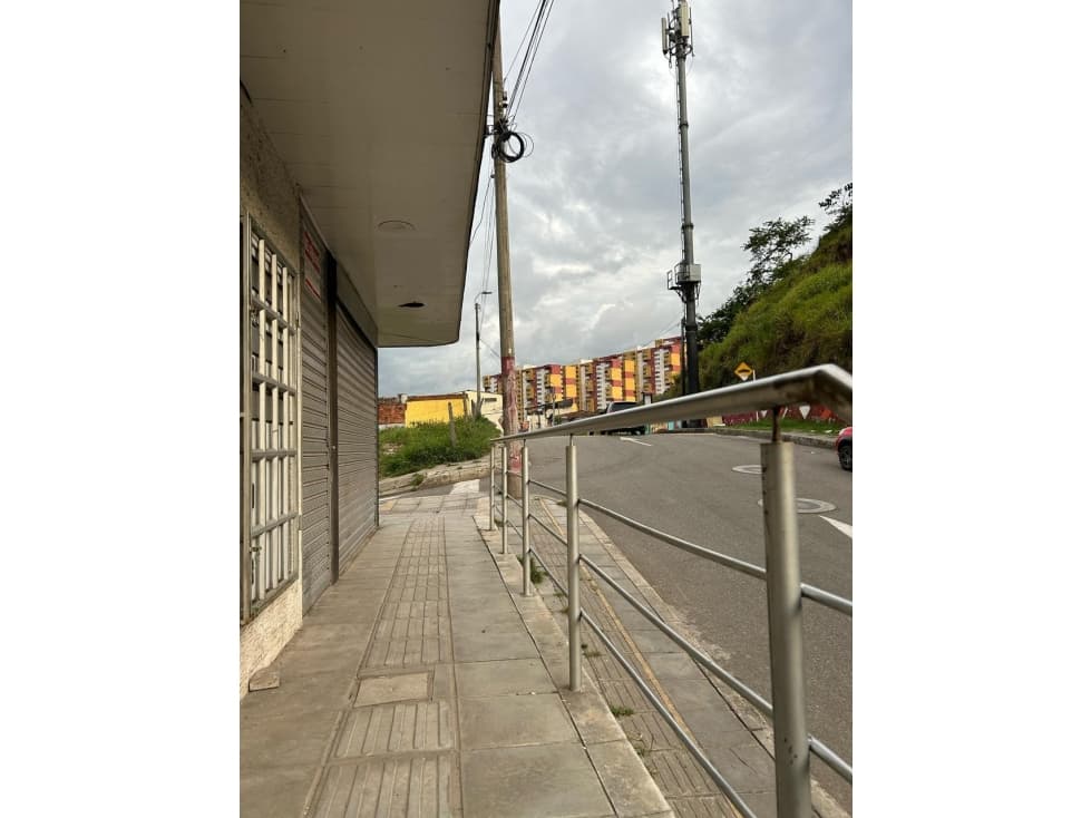 SE VENDE LOCAL COMERCIAL EN CANTERA PIEDECUESTA - 1