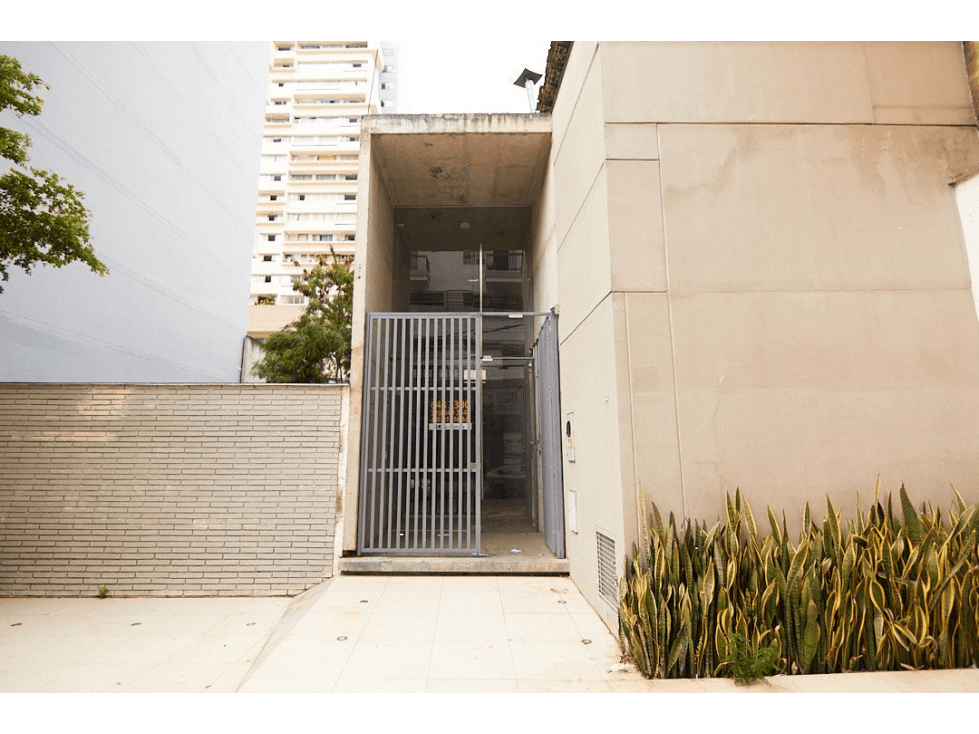 SE VENDE HERMOSO Y AMPLIO LOCAL EN ANTONIA SANTOS/BUCARAMANGA. - 1