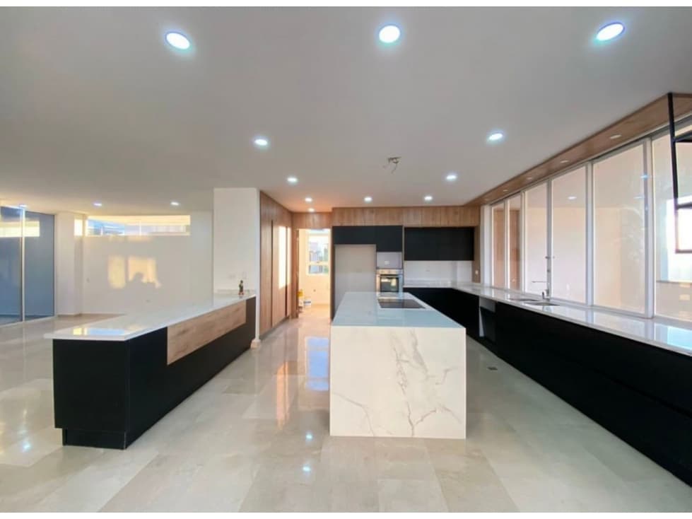 SE VENDE HERMOSA CASA EN BUENAVENTURA RUITOQUE ALTO. - 1