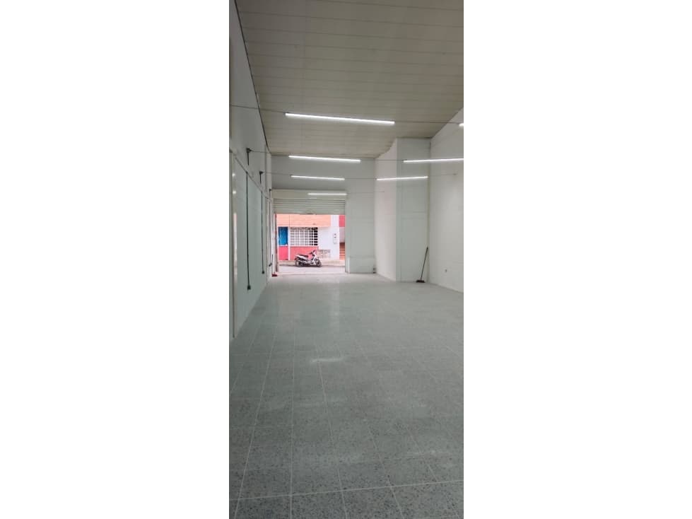 SE ARRIENDA HERMOSO LOCAL EN BARRO BLANCO /PIEDECUESTA - 1