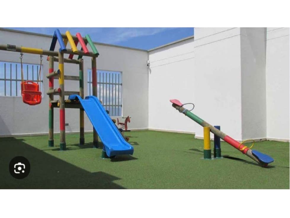 SE VENDE HERMOSO Y AMPLIO APARTAMENTO EN TORRE BARUKA - 1