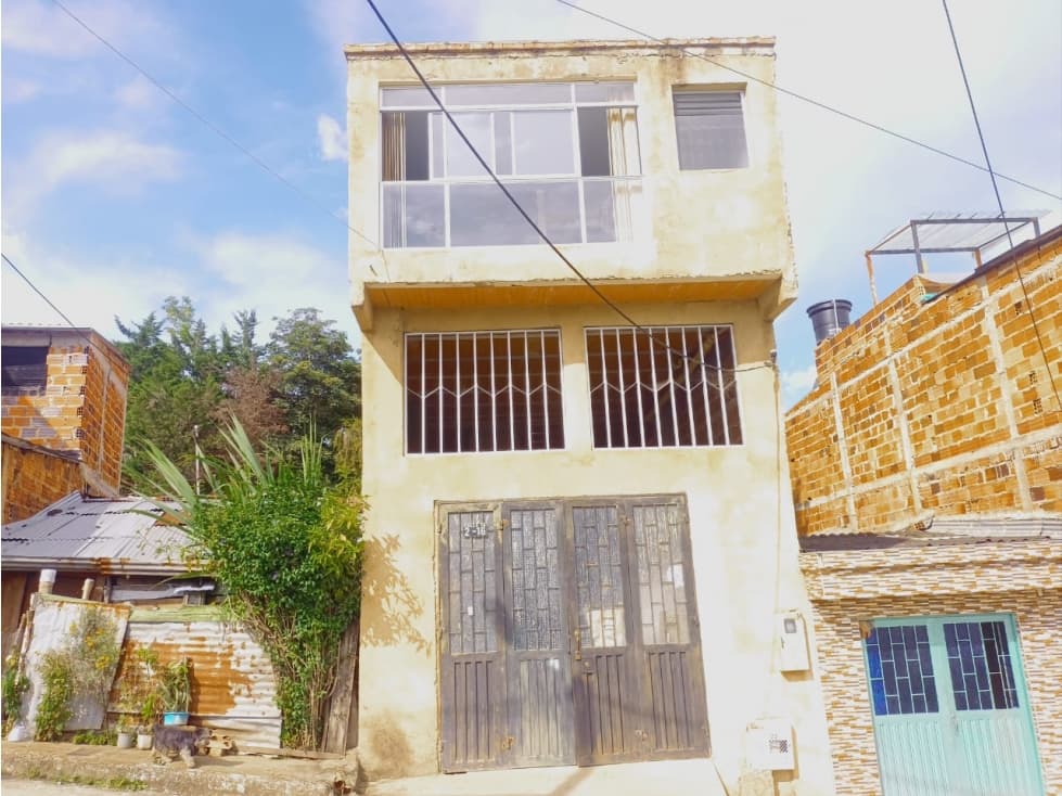 SE VENDE CASA EN BARBOSA SANTANDER. - 1