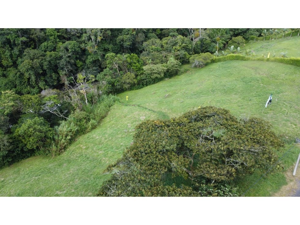 SE VENDEN LOTES CONDOMINIO MIRAVALLES MANZANA 1 - 1